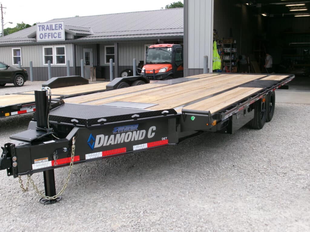 2024 Diamond C  DET207  102″x 22′  14.9k  Deck-Over Tilt Trailer Stock #288573